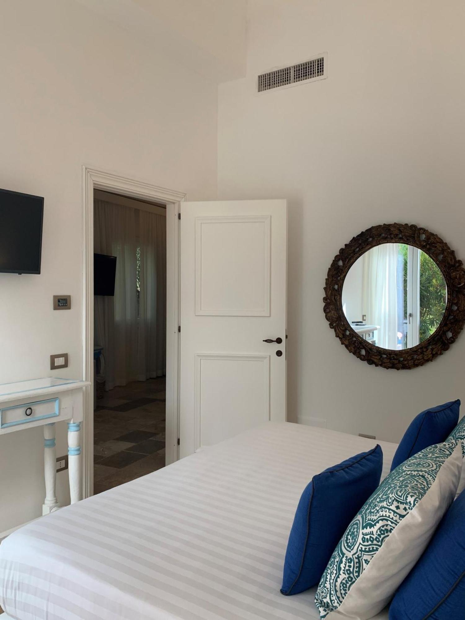 Hotel Cala Caterina 维拉西米乌斯 外观 照片